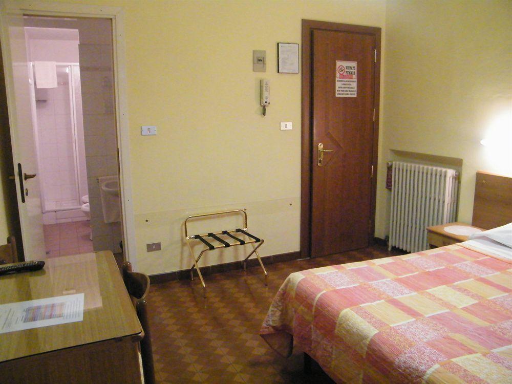 Hotel Alba Torino Centro מראה חיצוני תמונה