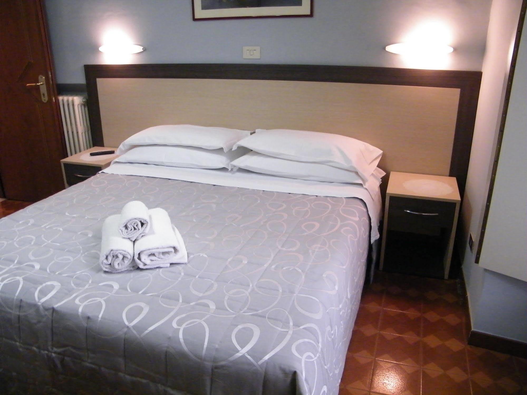 Hotel Alba Torino Centro מראה חיצוני תמונה